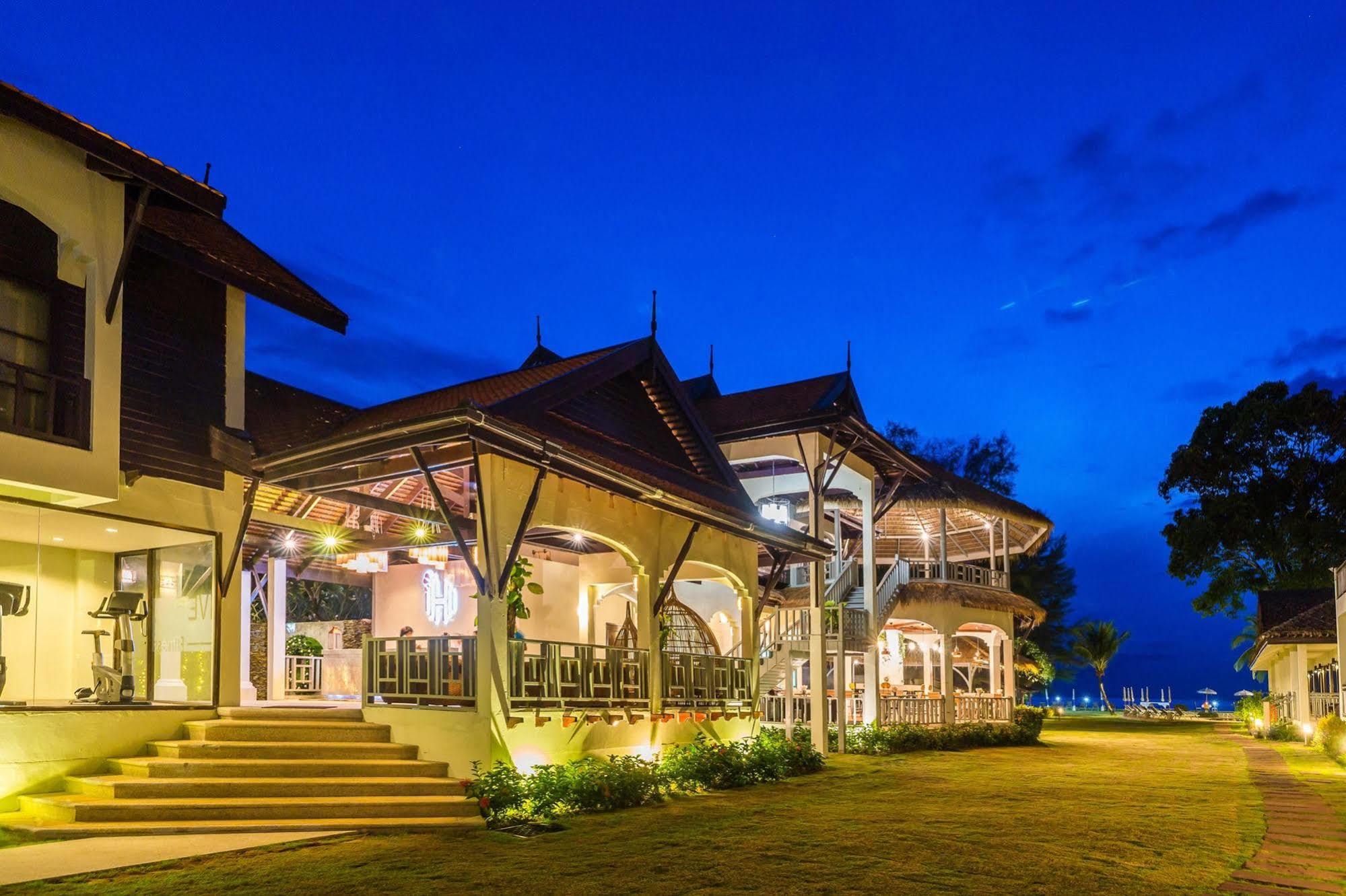 Hive Khaolak Beach Resort (Adults Only) Као Лак Екстериор снимка