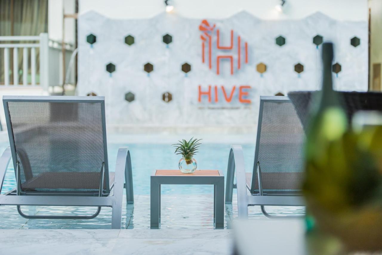 Hive Khaolak Beach Resort (Adults Only) Као Лак Екстериор снимка