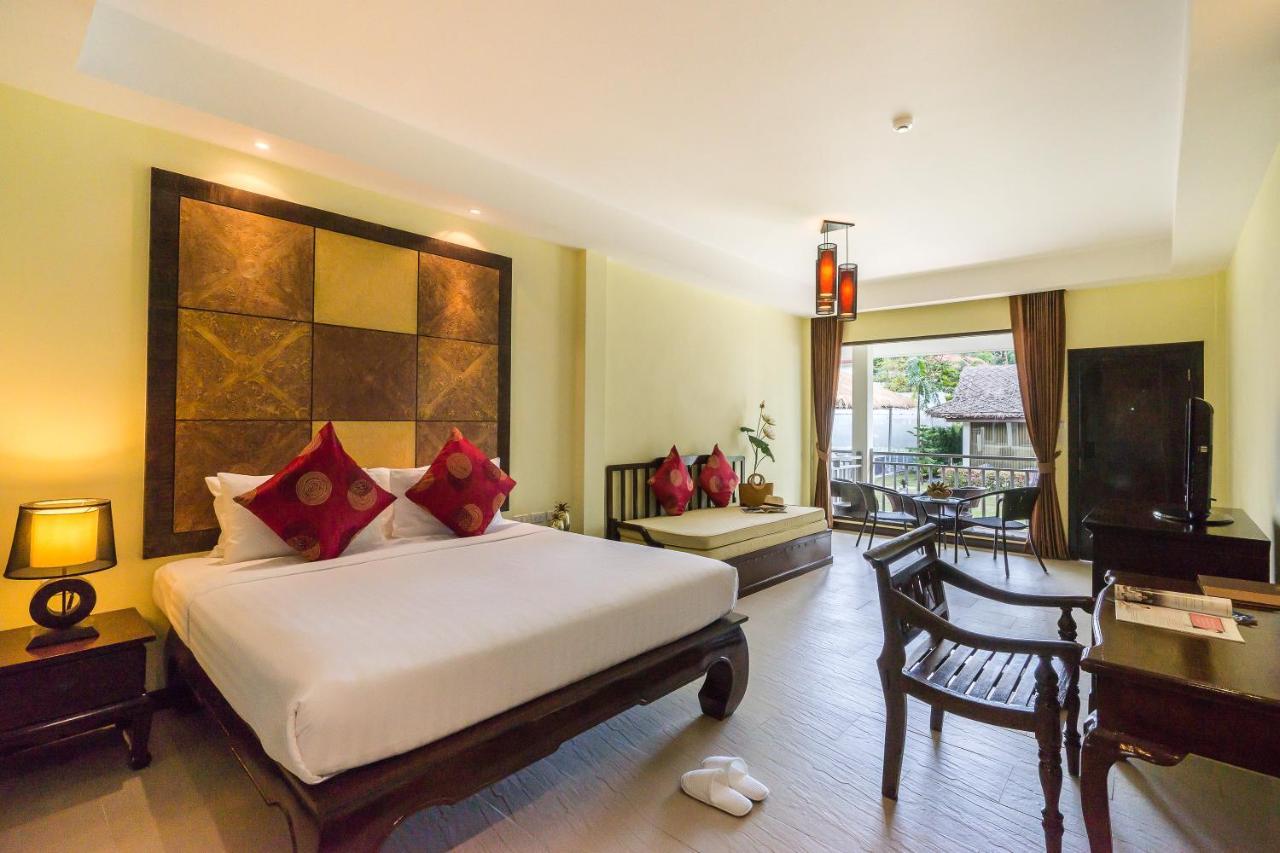 Hive Khaolak Beach Resort (Adults Only) Као Лак Екстериор снимка